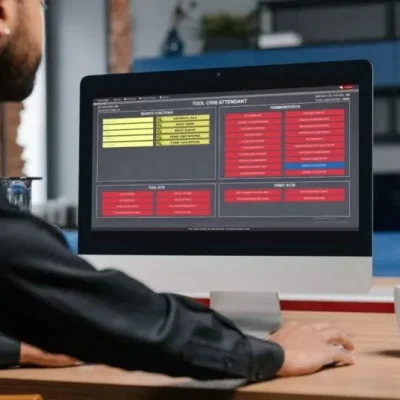 ToolCrib-Application-Person-Using-1024x536.jpg (1)